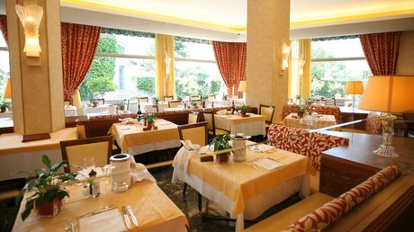 4-Sterne-S-Hotel in der Nähe von Abano Terme: Impressionen 4-Sterne-S-Hotel in der Nähe von Abano Terme: Impressionen