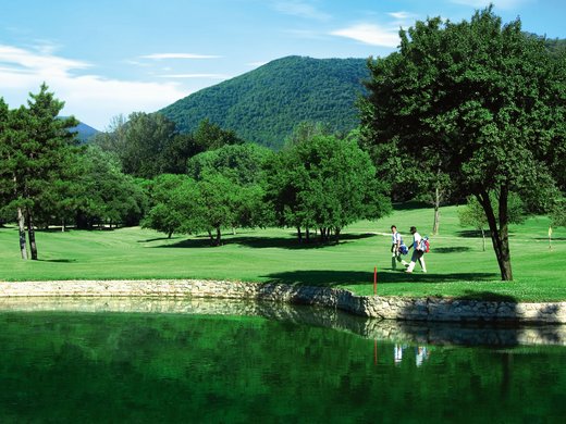 Hotel con vista sui Colli Euganei con spa: golf e bike Hotel con vista sui Colli Euganei con spa: golf e bike