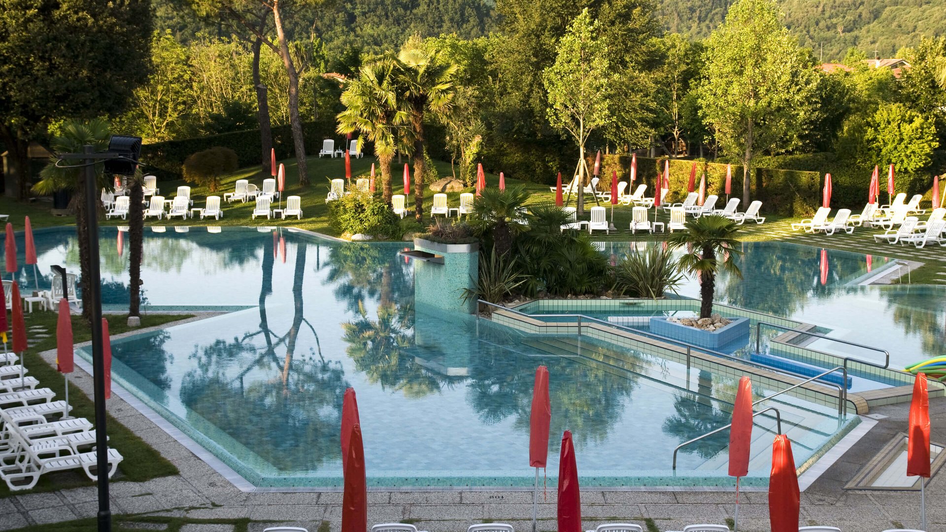 Thermal spa for motor rehabilitation: Garden Terme